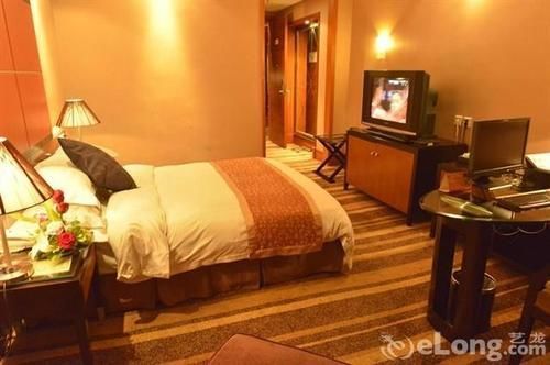Sprot-Life Garden Hotel Wuhan Zewnętrze zdjęcie